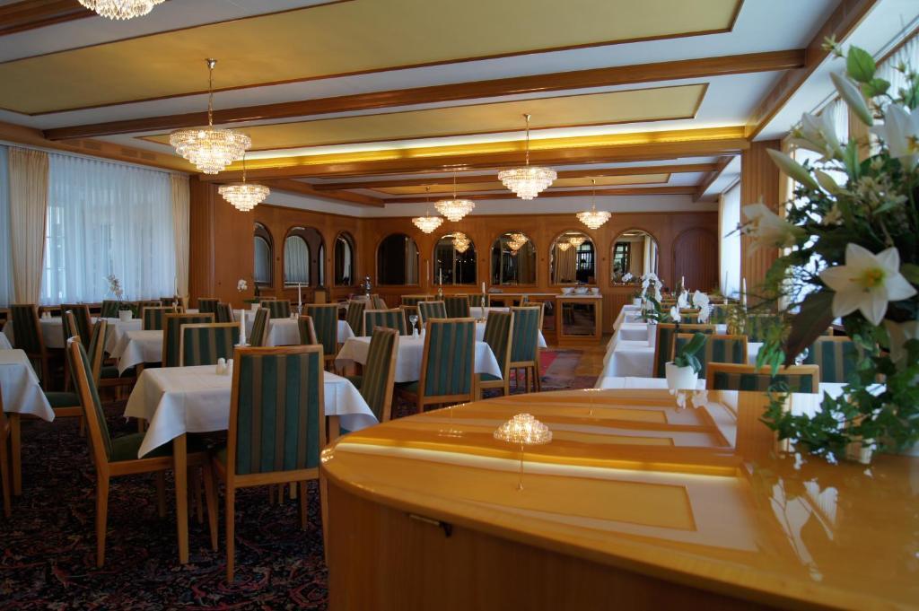 Zum Kranz Garni Hotel Бад Риполдсау Екстериор снимка